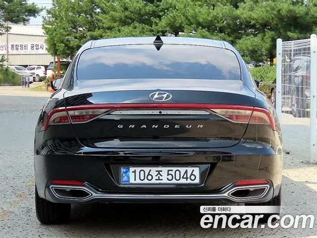Hyundai Grandeur Grandeur (New) — Фото автомобиля 4