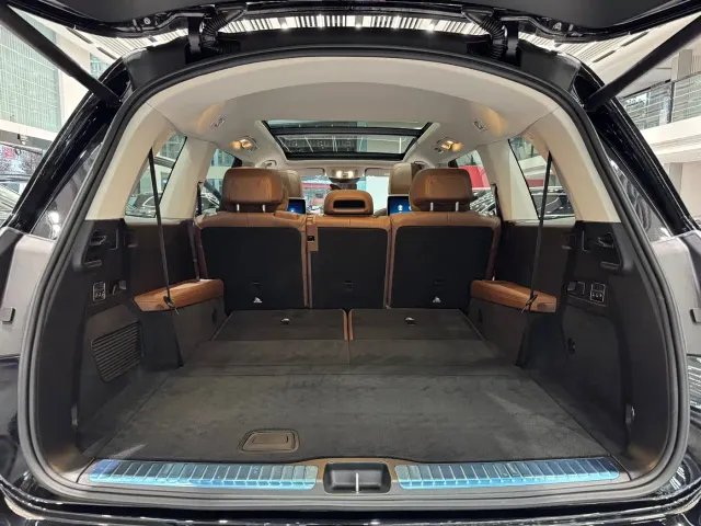 Mercedes-Benz GLS-Class — Фото автомобиля 26