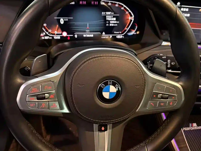 BMW X5 — Фото автомобиля 11