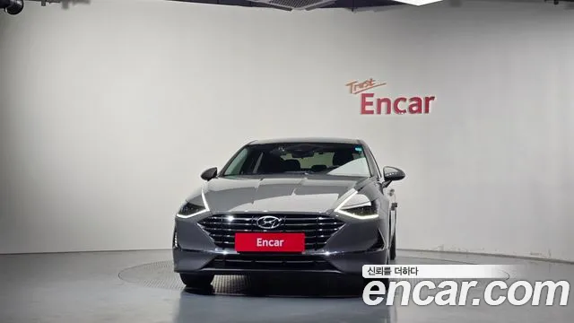 Hyundai Sonata — Фото автомобиля 3