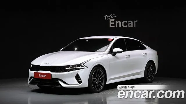 Фотография автомобиля — Kia K5 Generation 3