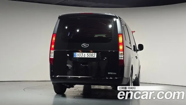 Hyundai Staria Staria Карго 5 мест — Фото автомобиля 4