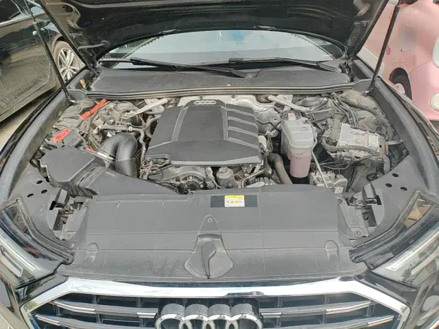 Audi A6L — Фото автомобиля 19