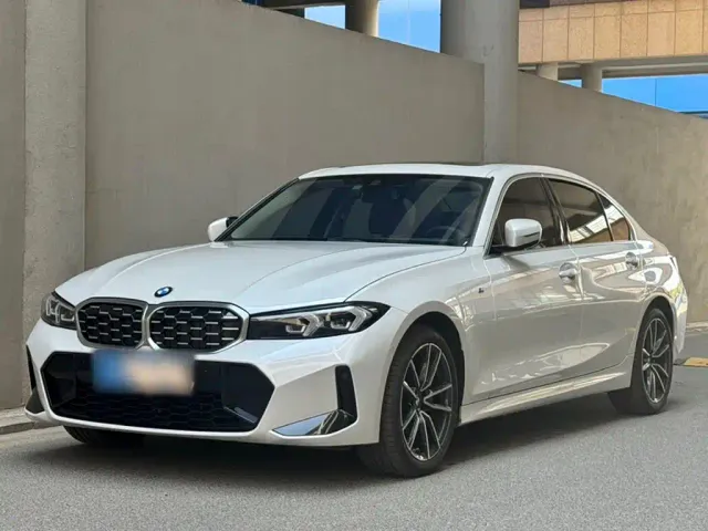 BMW 3 Series — Фото автомобиля 10