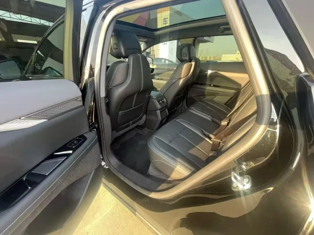 Cadillac Optiq — Фото автомобиля 7