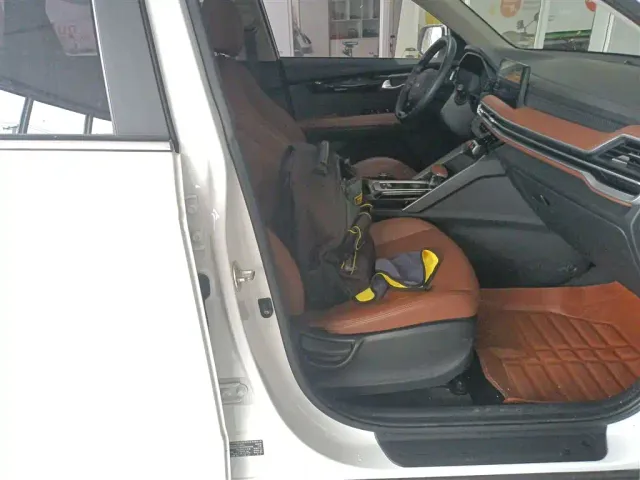 Kia Sportage — Фото автомобиля 24