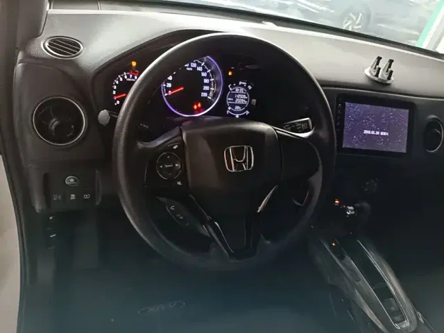 Honda XR-V — Фото автомобиля 10