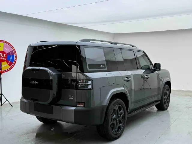 BYD FangChengBao Titanium 7 — Фото автомобиля 7