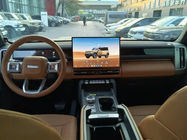 iCAR V27 — Фото автомобиля 6