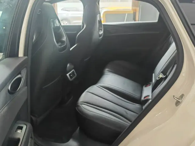 BYD Seal 06 New Energy 2025 DM-i Smart Drive Edition 120KM Luxury — Фото автомобиля 11
