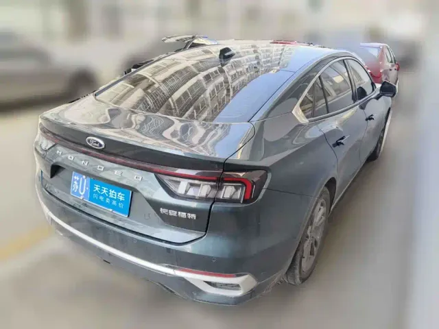 Ford Mondeo — Фото автомобиля 2