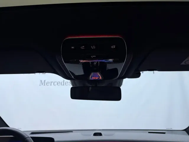 Mercedes-Benz EQE SUV — Фото автомобиля 12