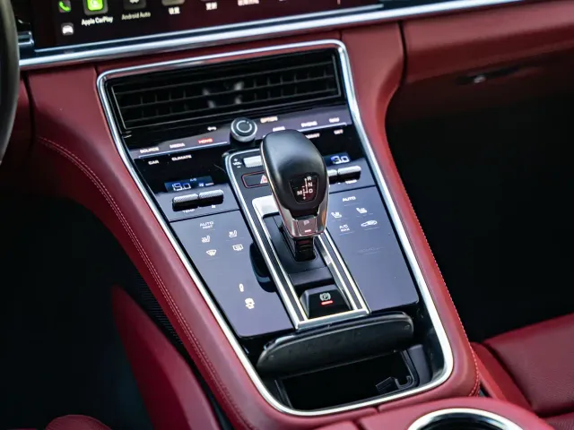 Porsche Panamera — Фото автомобиля 14
