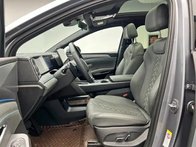 BYD Song L DM-i — Фото автомобиля 14