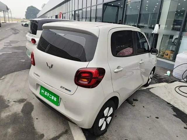Wuling Hongguang Mini EV — Фото автомобиля 6