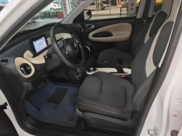 Wuling Bingo — Фото автомобиля 14