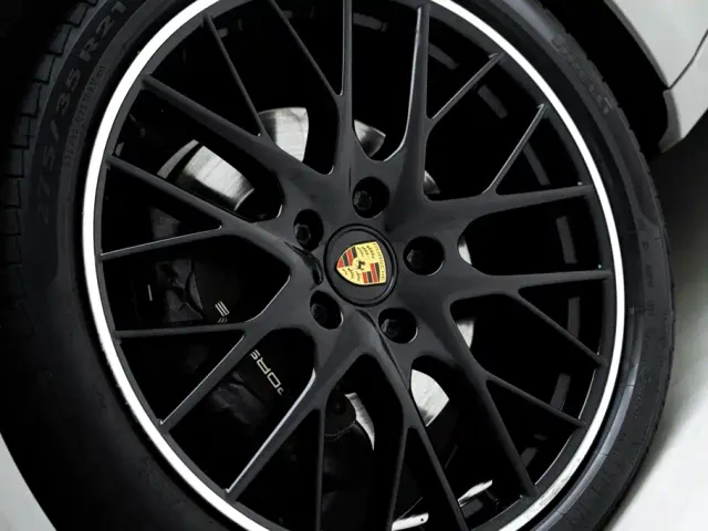 Porsche Panamera — Фото автомобиля 7