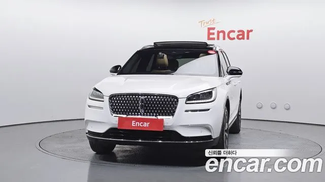 Lincoln Corsair Corsair 2.0 Reserve AWD — Фото автомобиля 3