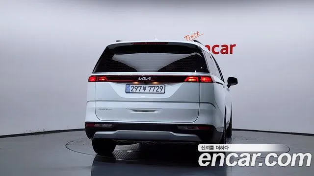 Kia Canival Carnival 4 поколение Дизель 9 мест Prestige — Фото автомобиля 4