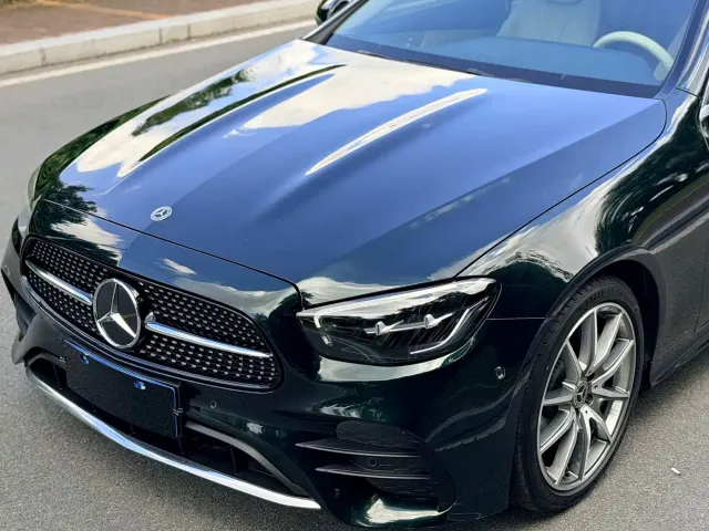 Mercedes-Benz E-Class — Фото автомобиля 5