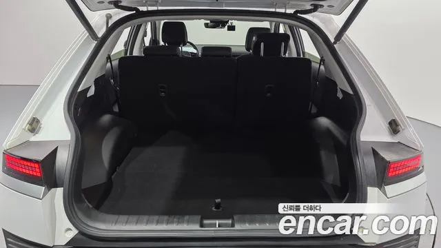 Hyundai Ioniq 5 — Фото автомобиля 24