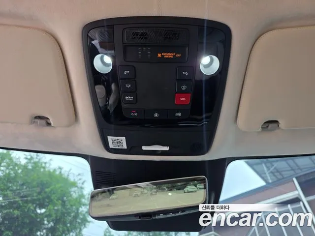 Kia Carnival Generation 4 — Фото автомобиля 11