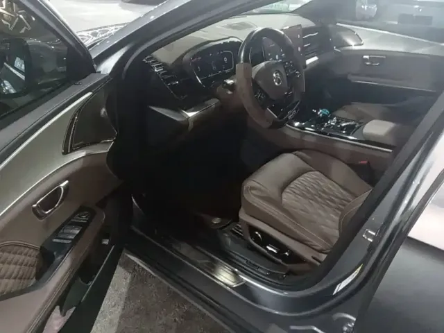 BYD Han — Фото автомобиля 11