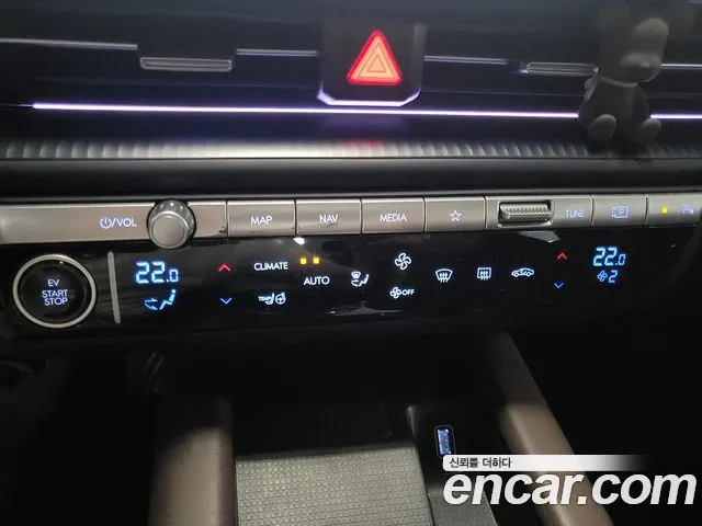 Hyundai Ioniq 6 — Фото автомобиля 11