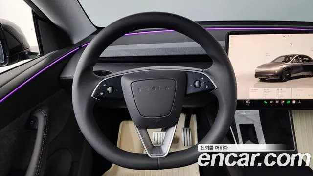 Tesla Model Y — Фото автомобиля 13