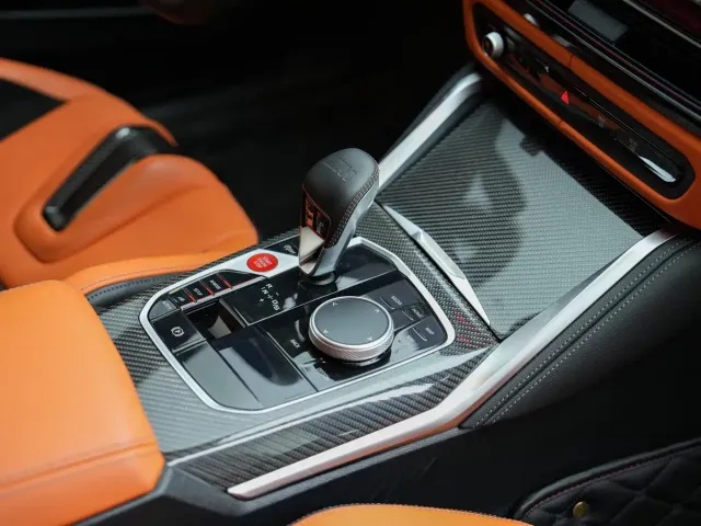 BMW M4 — Фото автомобиля 15