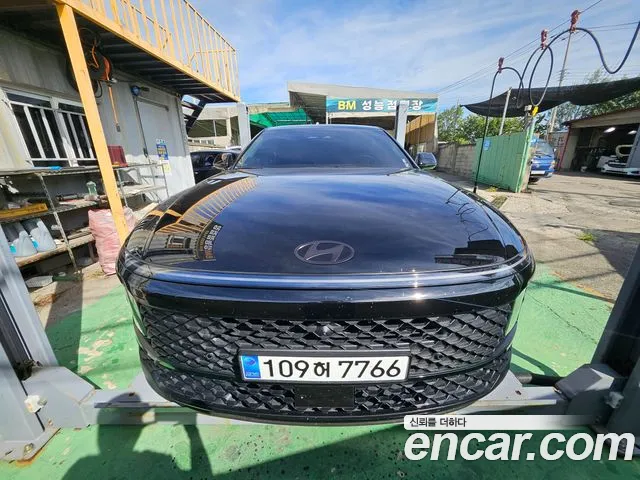 Hyundai Grandeur — Фото автомобиля 2