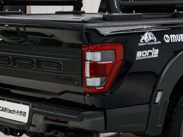Ford F-150 Raptor — Фото автомобиля 9