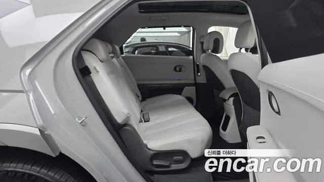 Hyundai Ioniq 5 — Фото автомобиля 12