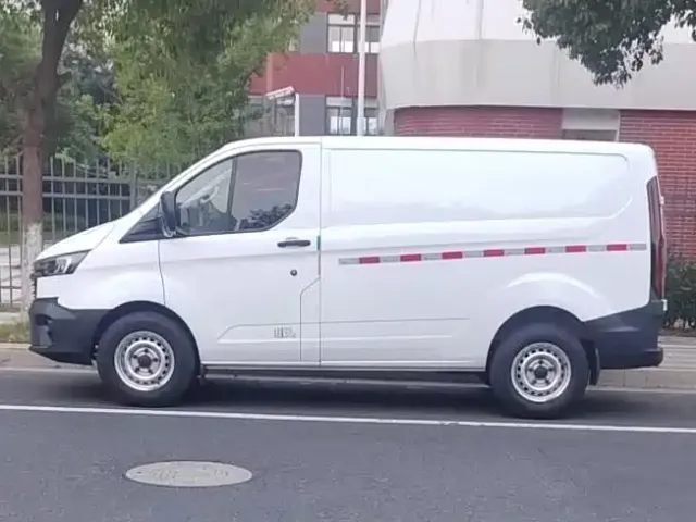 Ford Transit — Фото автомобиля 14