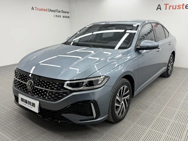 Фотография автомобиля — Volkswagen Lavida