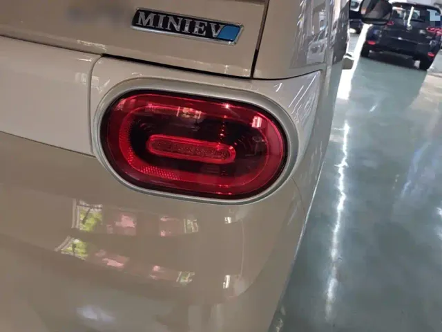 Wuling Hongguang Mini EV — Фото автомобиля 7