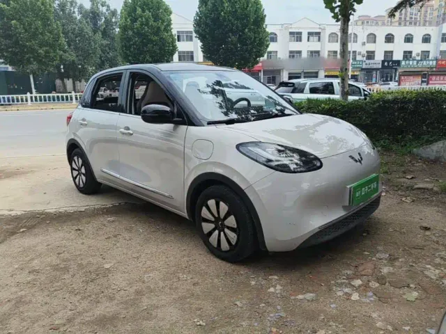 Wuling Bingo — Фото автомобиля 21