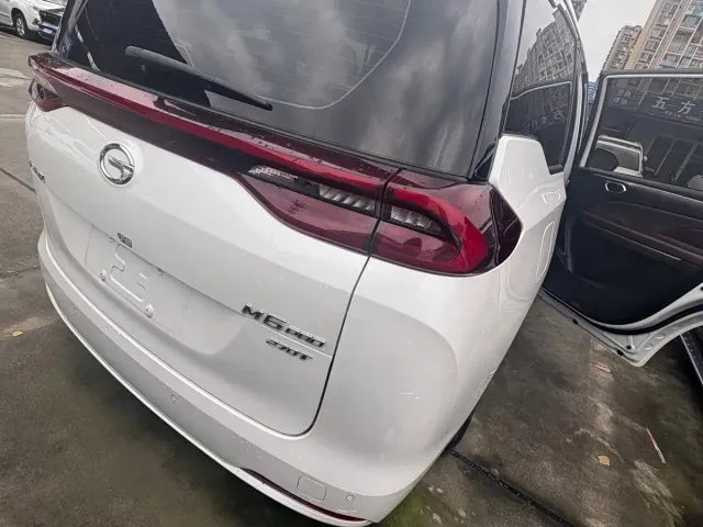GAC Trumpchi M6 — Фото автомобиля 16