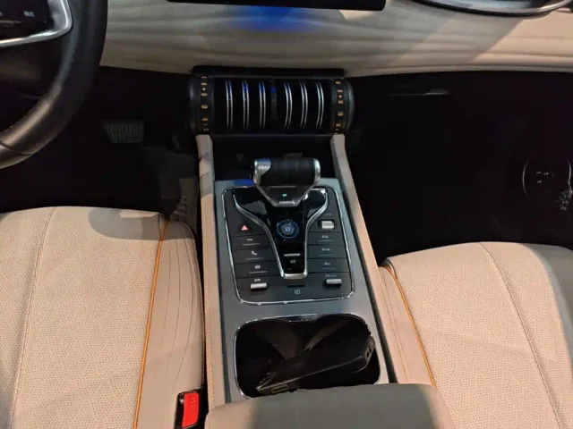 BYD Yuan PLUS — Фото автомобиля 13