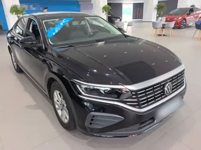Volkswagen Passat 2025 Outstanding 280TSI Business Edition — Фото автомобиля 3