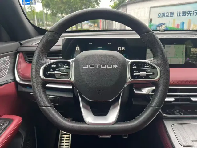 Jetour X70 Plus — Фото автомобиля 12