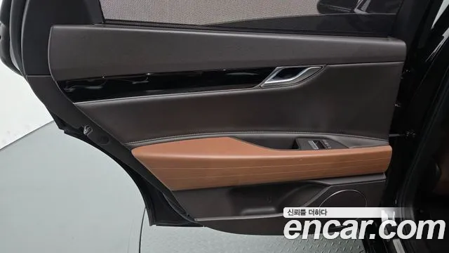Genesis G80 RG3 — Фото автомобиля 14