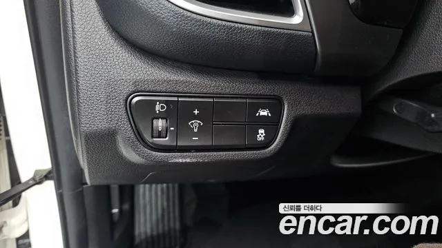 Kia Seltos Seltos Бензин 1.6 турбо 2WD — Фото автомобиля 19