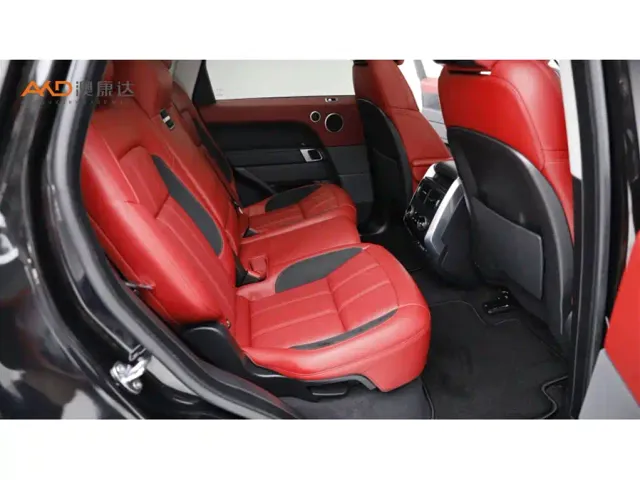 Land Rover Range Rover Sport — Фото автомобиля 8
