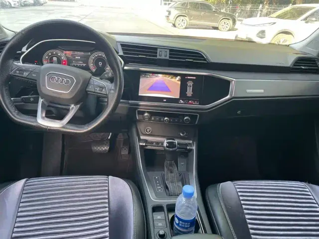 Audi Q3 — Фото автомобиля 5