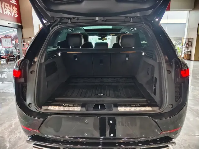 Land Rover Range Rover Sport — Фото автомобиля 20
