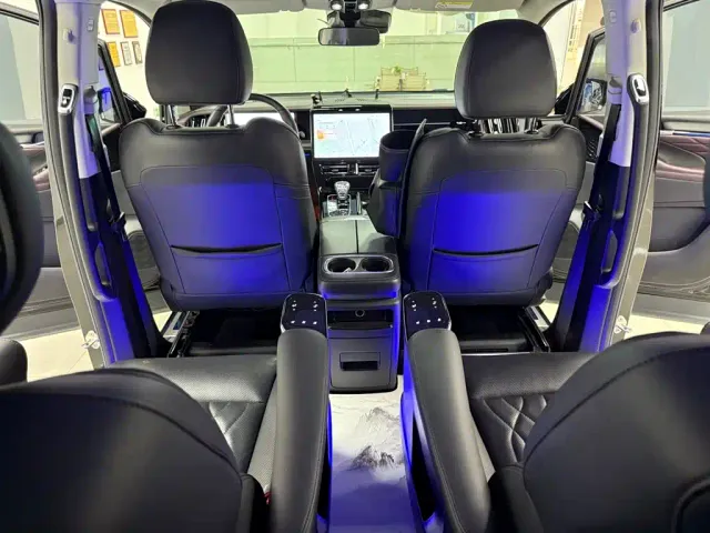 GAC Trumpchi M8 — Фото автомобиля 19