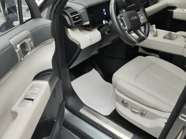 BYD FangChengBao Titanium 7 — Фото автомобиля 15