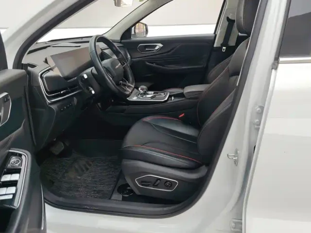 BAIC X7 — Фото автомобиля 9