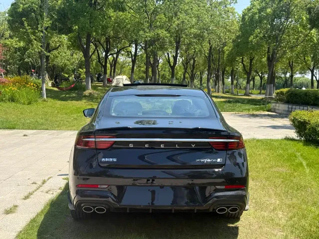 Geely Xingrui — Фото автомобиля 5